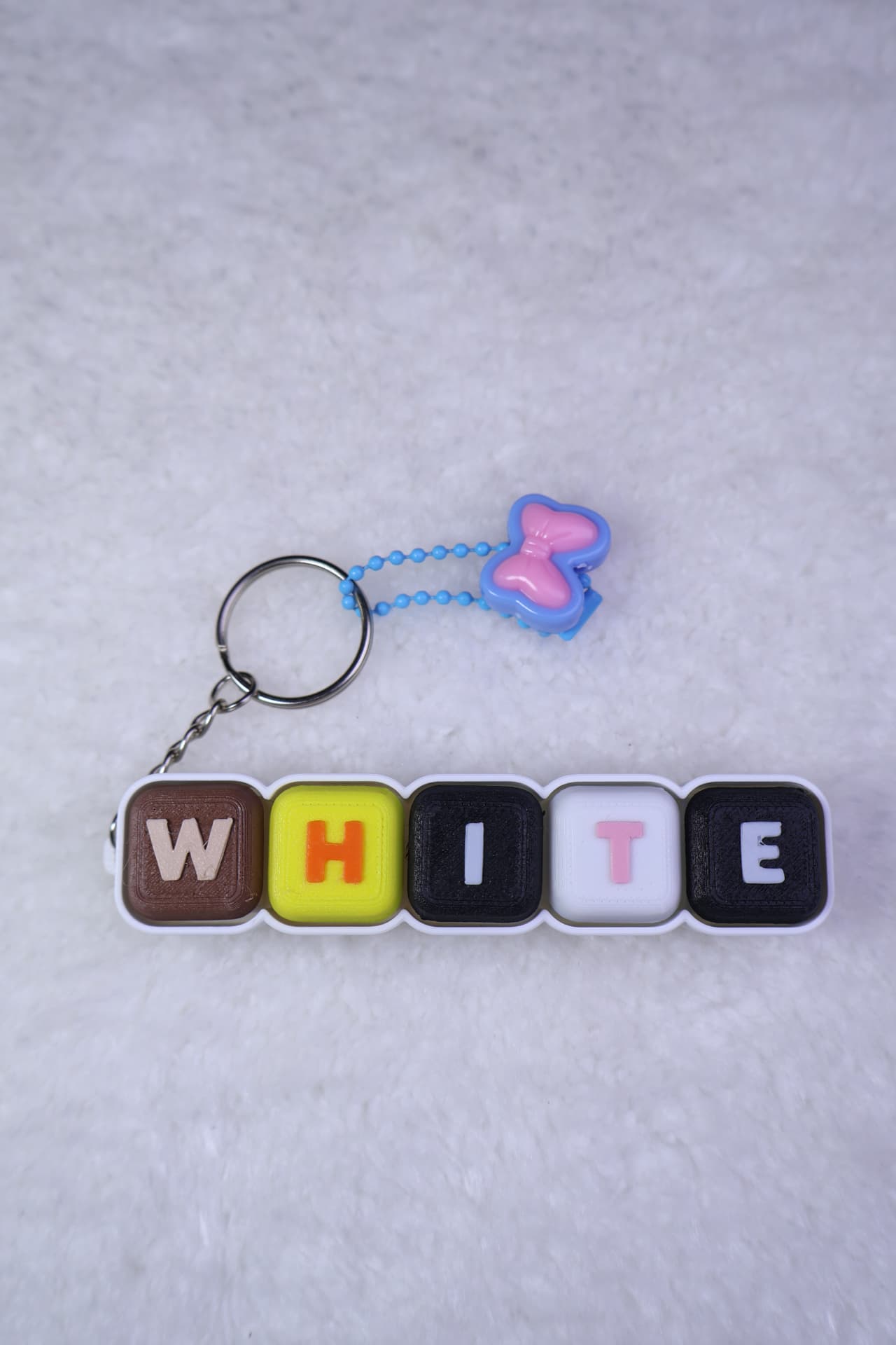 Personalized five-letter clicker keychain